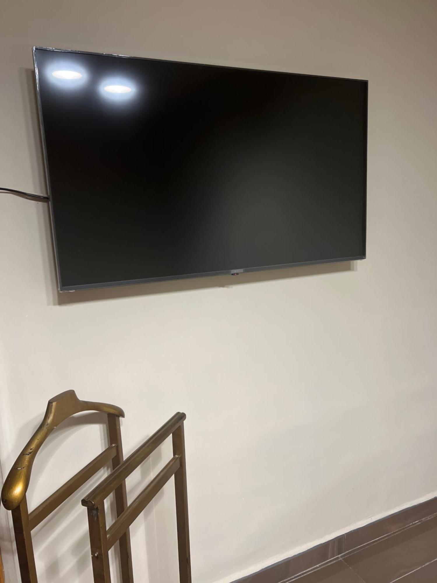 Room Station Giulia Наполи Екстериор снимка